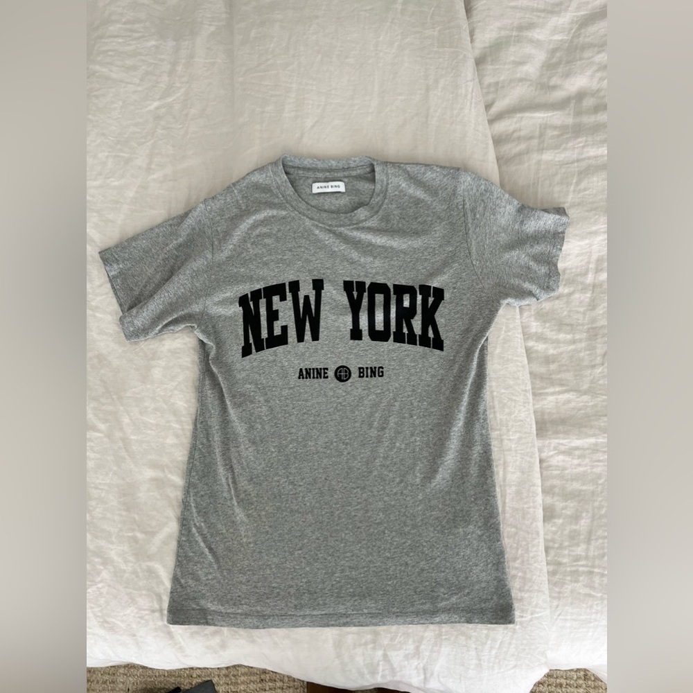 Anine Bing New York tee size XS